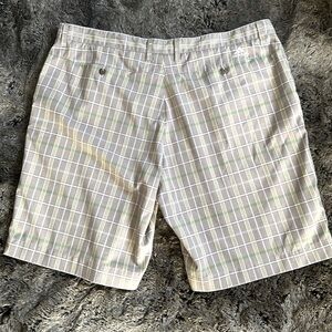 Adidas Golf Shorts Mens Size 42 Tan Plaid Flat Front Casual